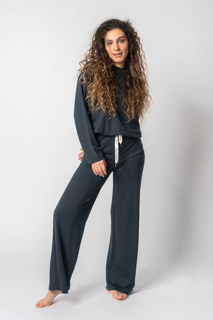 Wide Leg Pant in Navy Blue